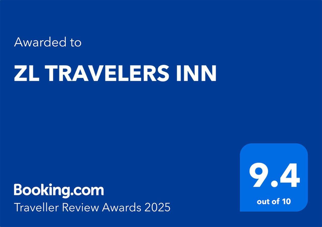 Zl Travelers Inn Batuan Exterior foto